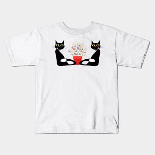 Two Cats With Flowers Kids T-Shirt